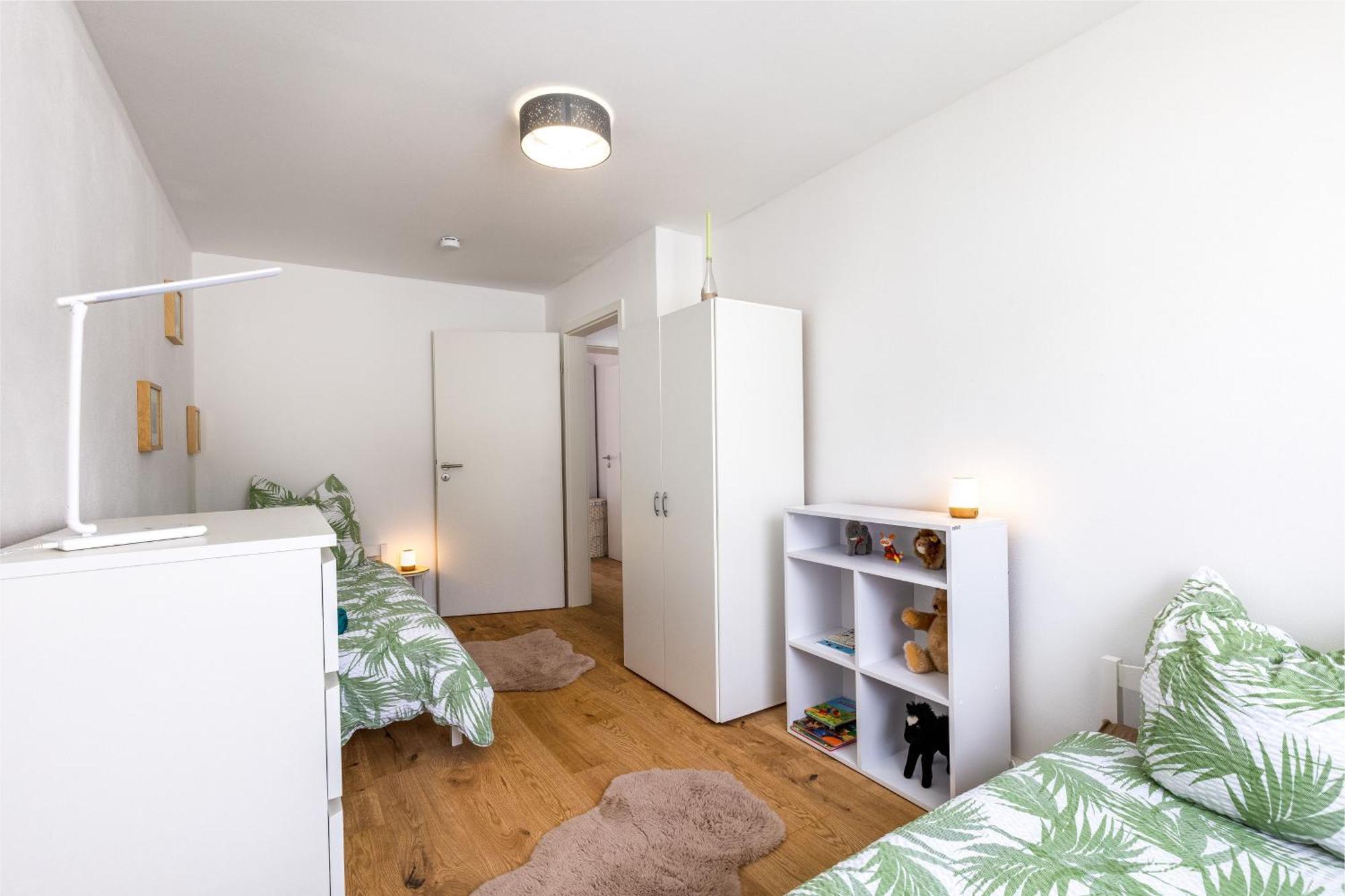 מונטבאור Schoenes, Modernes Apartment Mit Zwei Schlafzimmern - Zentral Mit Balkon Fuer 6 Personen מראה חיצוני תמונה